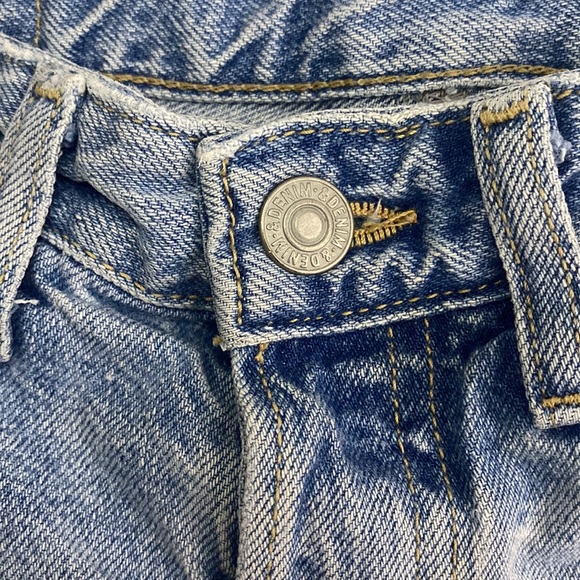 H&M Boyfriend Shorts - Picture 5 of 6